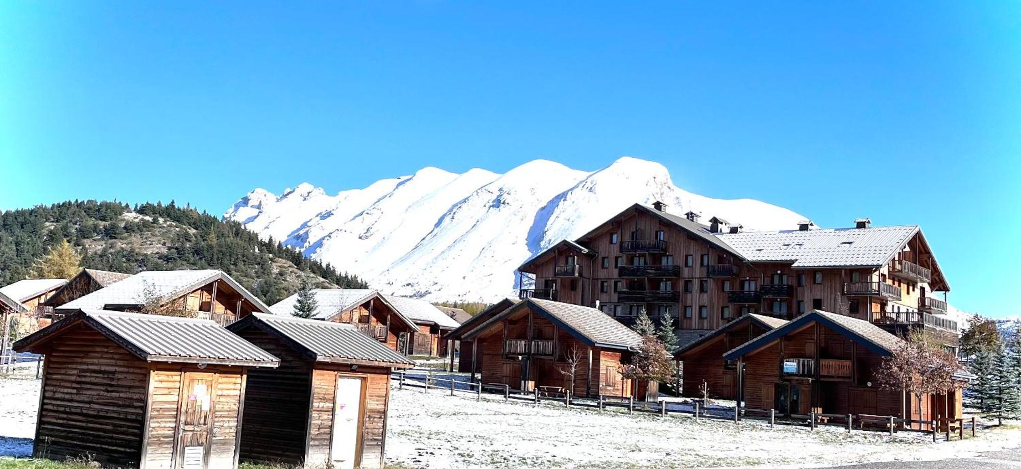 Appartement Chalets Du Super D Saint-Étienne-en-Dévoluy المظهر الخارجي الصورة