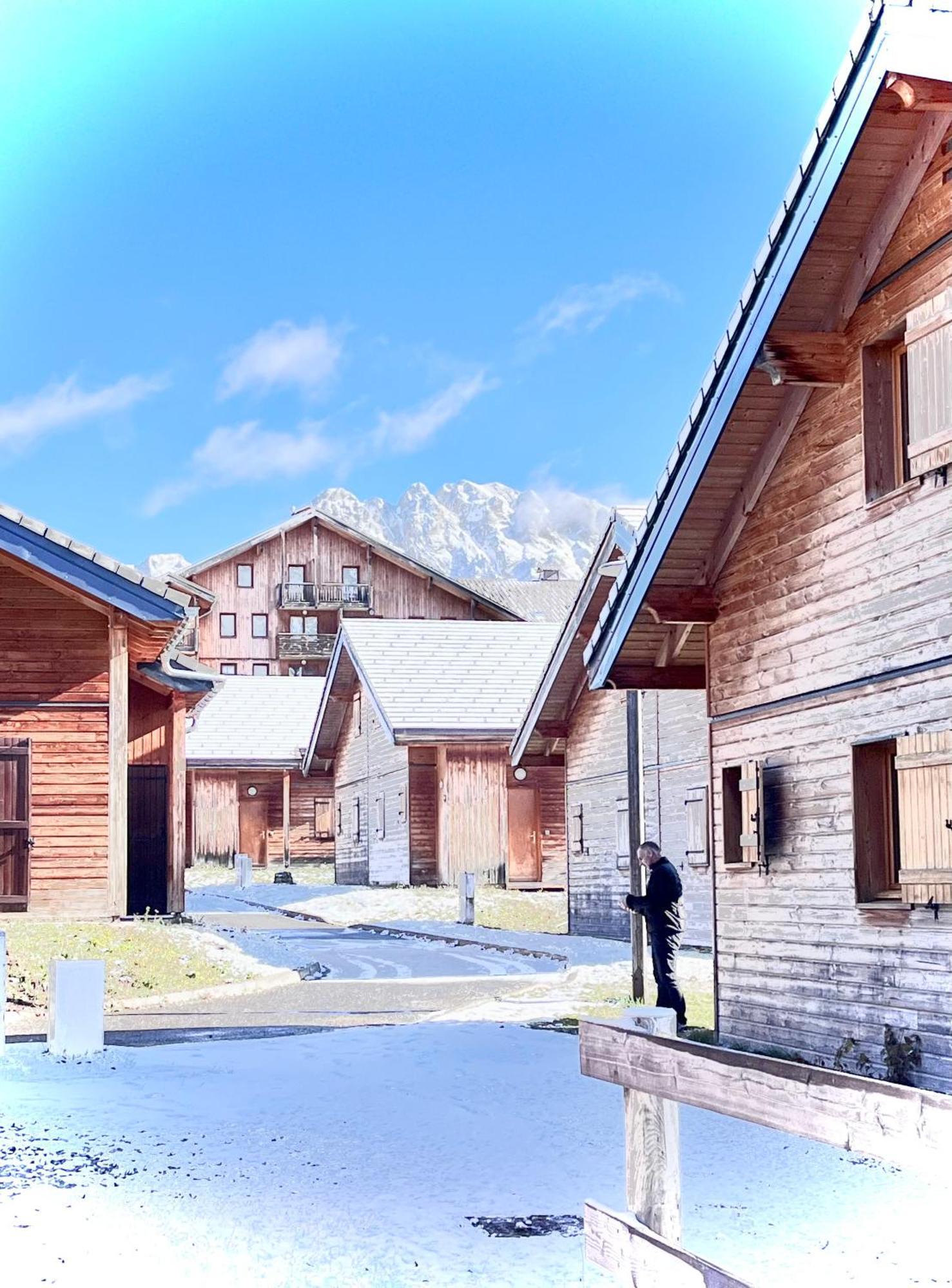 Appartement Chalets Du Super D Saint-Étienne-en-Dévoluy المظهر الخارجي الصورة