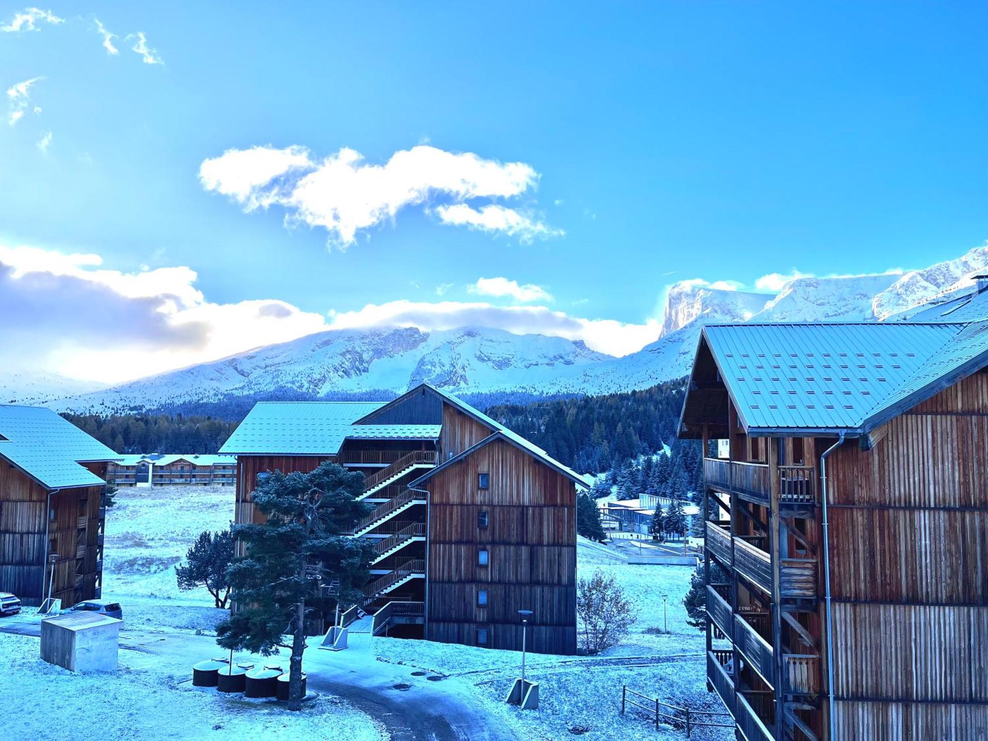 Appartement Chalets Du Super D Saint-Étienne-en-Dévoluy المظهر الخارجي الصورة