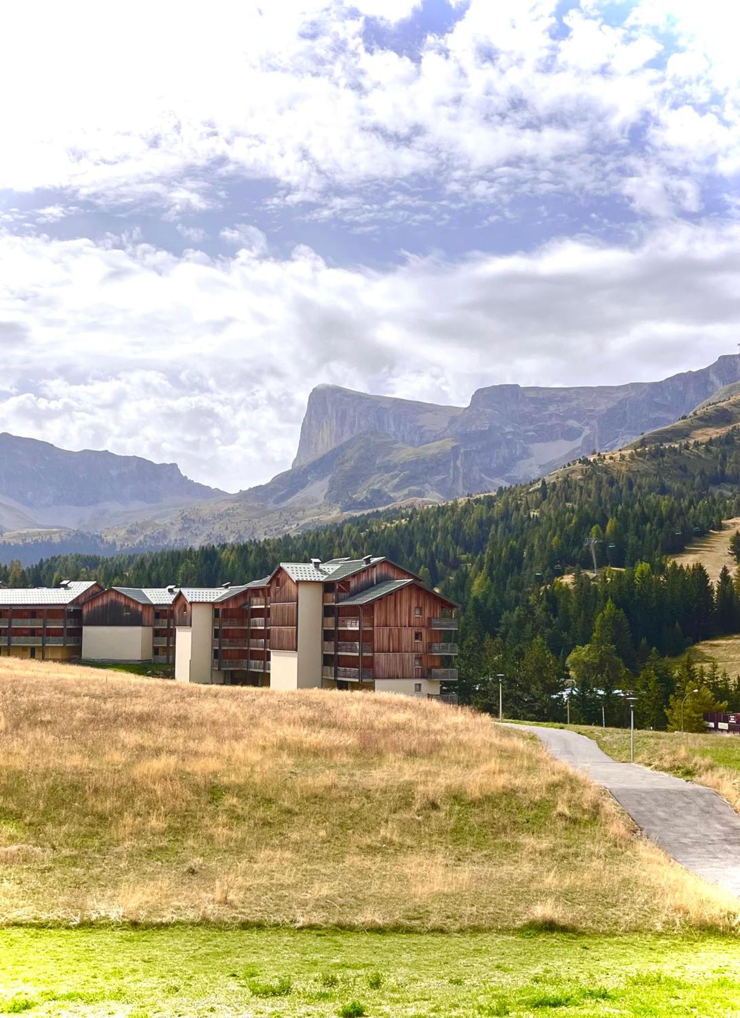 Appartement Chalets Du Super D Saint-Étienne-en-Dévoluy المظهر الخارجي الصورة